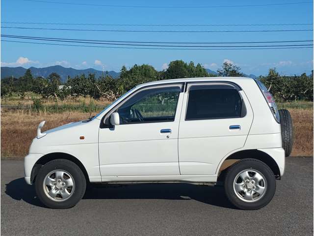 Daihatsu Terios Kid 6