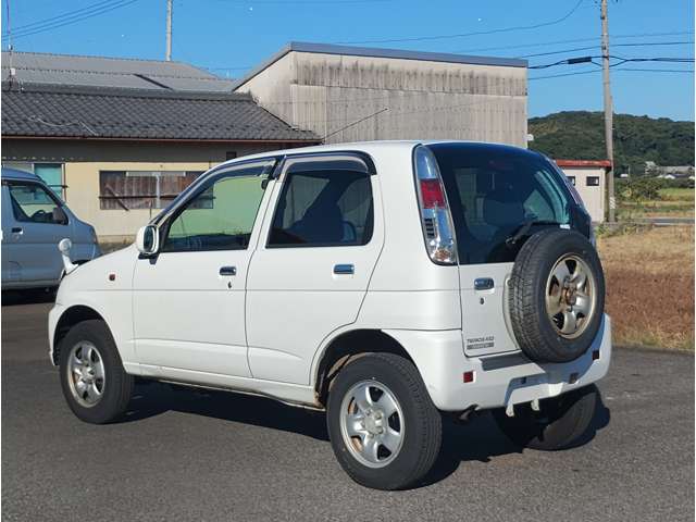 Daihatsu Terios Kid 7