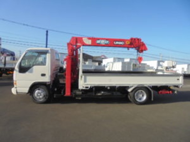 Isuzu Elf 3