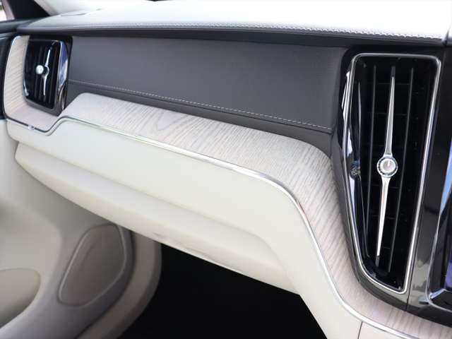 Volvo XC60 9