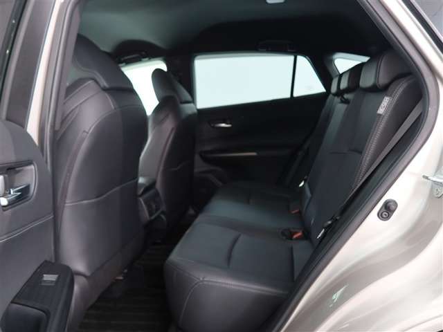 Toyota Harrier 12