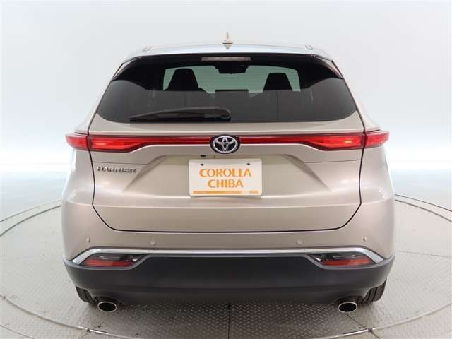Toyota Harrier 4
