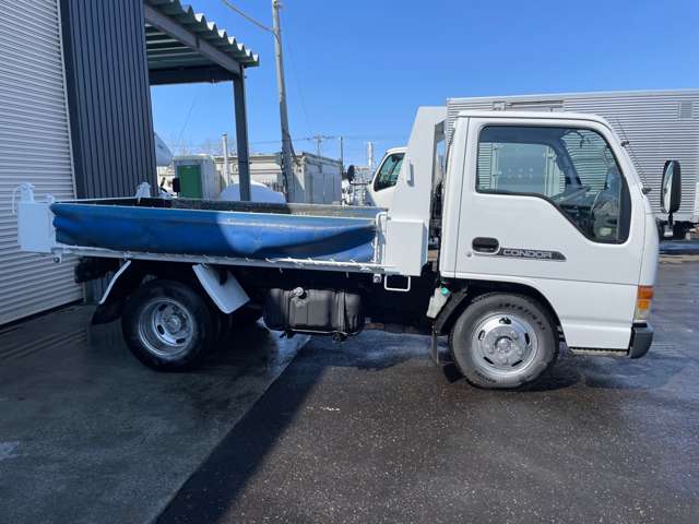 UD Trucks Condor 4