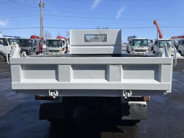 UD Trucks Condor 6