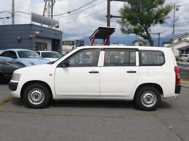 Toyota Probox Van 8