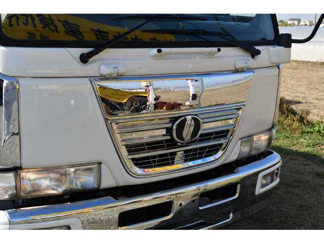 UD Trucks Condor 6