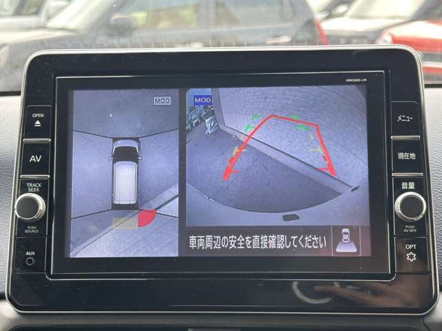 Mitsubishi eK X 9