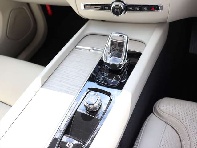 Volvo XC60 7