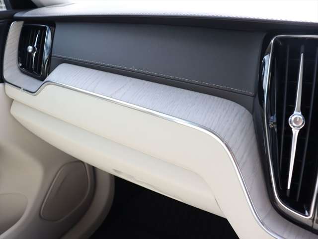 Volvo XC60 9