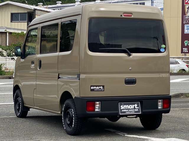 Nissan NV100 Clipper 12