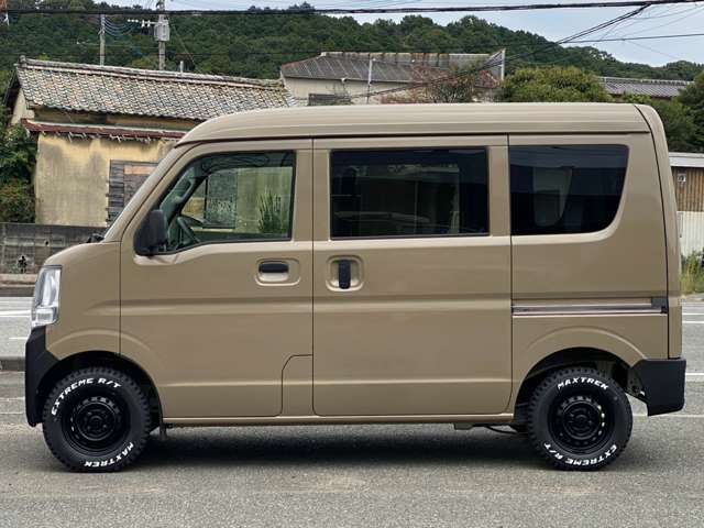 Nissan NV100 Clipper 5