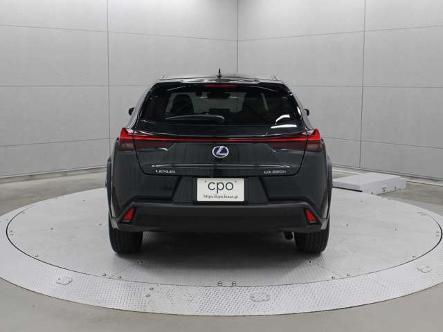 Lexus UX 3