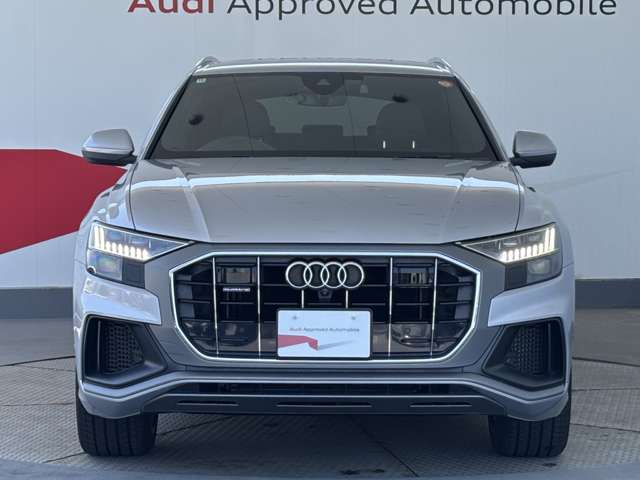 Audi Q8 3