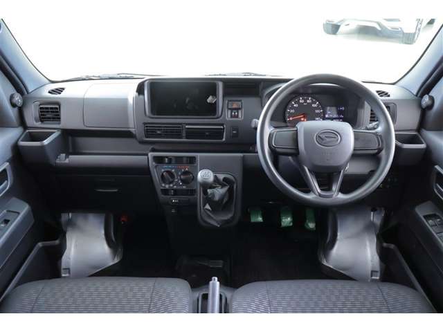 Daihatsu Hijet Deck Van 4