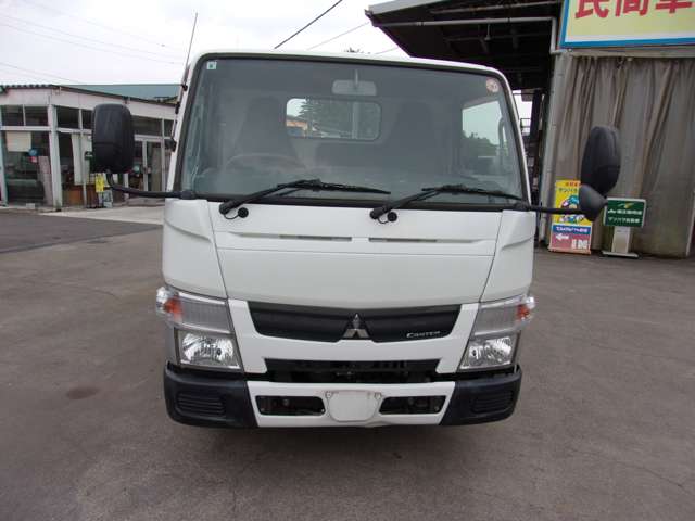 Mitsubishi Fuso Canter 2
