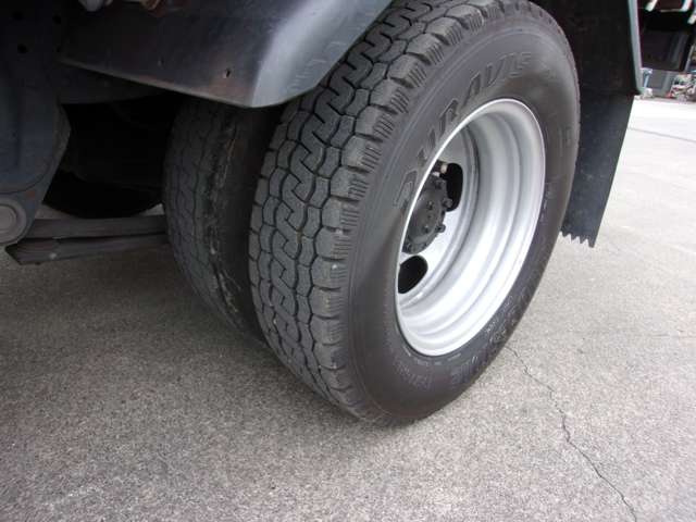 Mitsubishi Fuso Canter 10