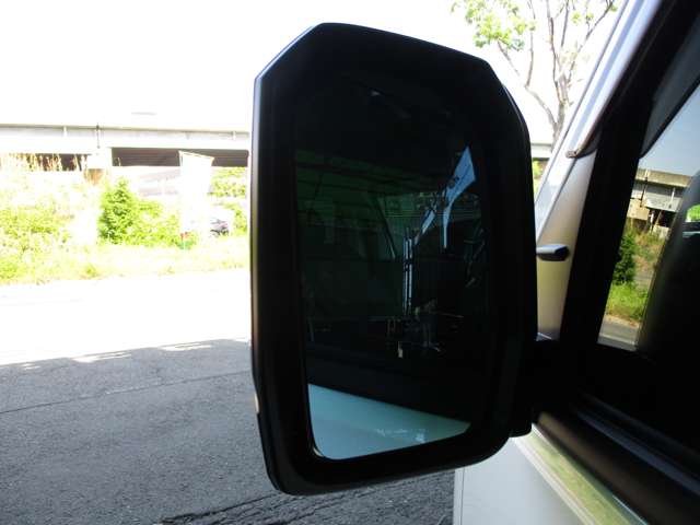 Toyota Hiace 12