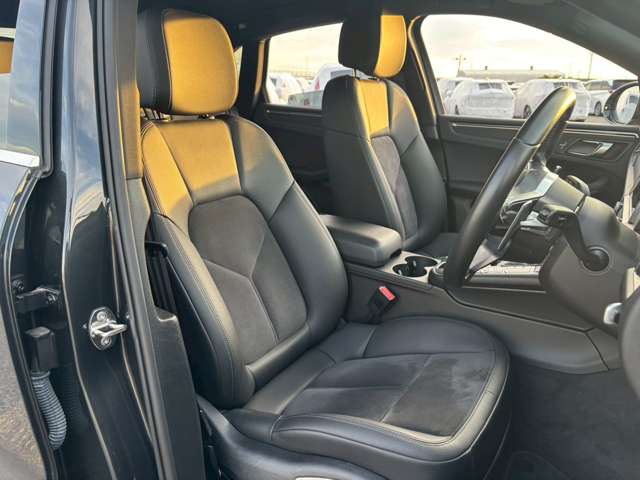 Porsche Macan 12