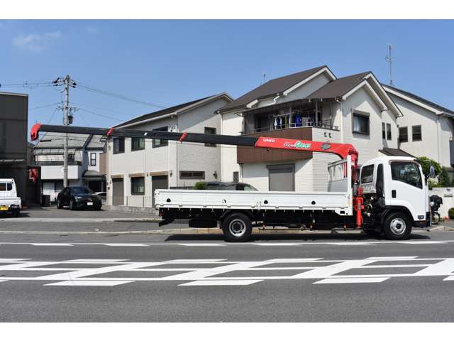 Isuzu Forward 9