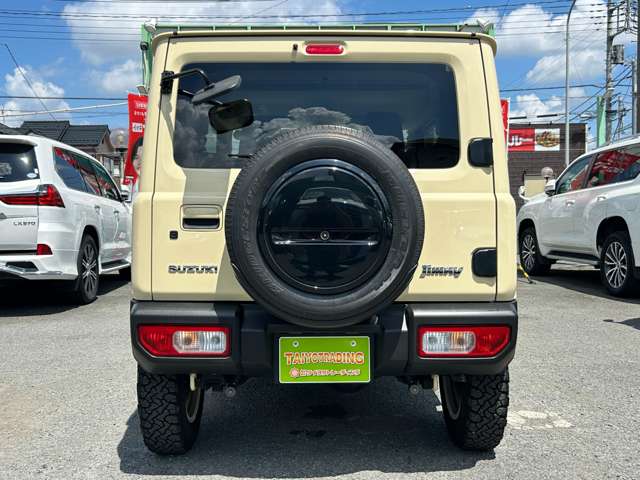 Suzuki Jimny 6