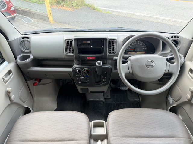 Nissan NV100 Clipper 2