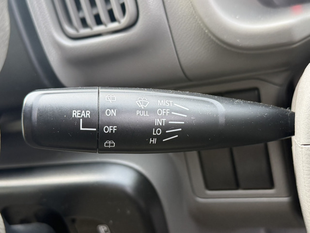 Nissan NV100 Clipper 3