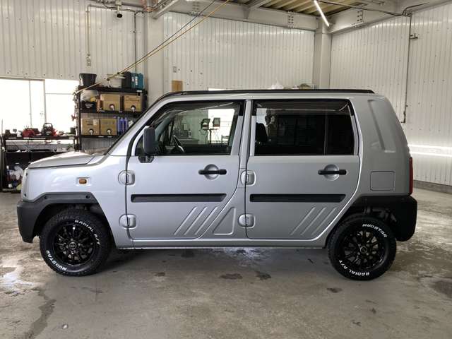 Daihatsu ネイキッド 10