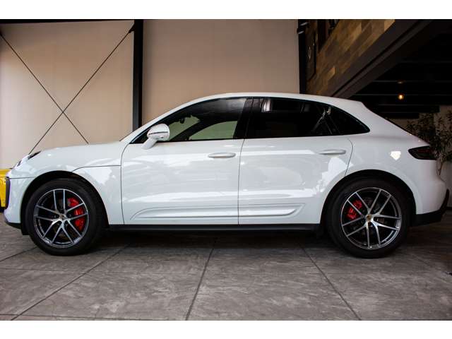 Porsche Macan 9