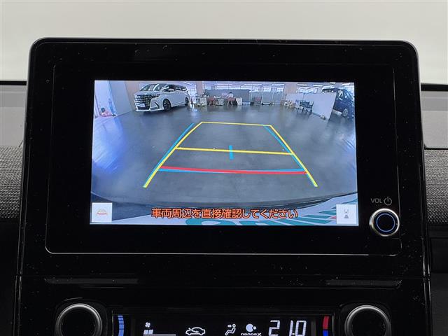 Toyota Sienta 6