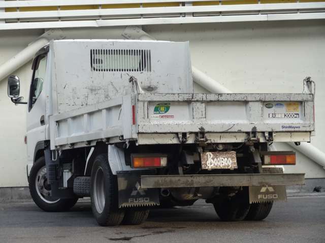 Mitsubishi Fuso Canter 8