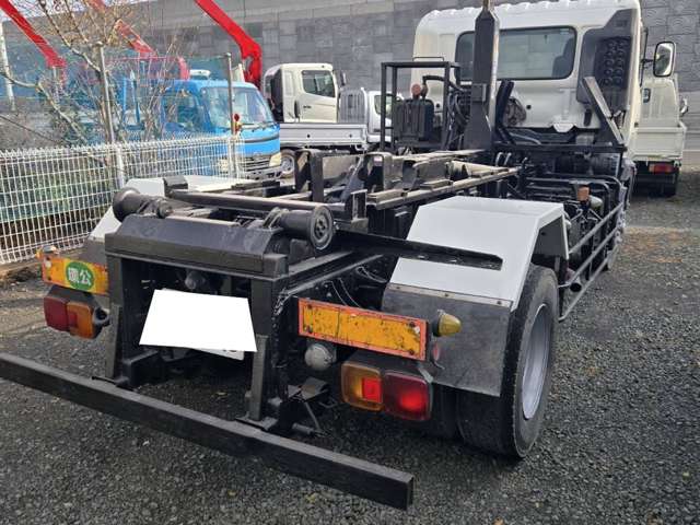 Hino Ranger 11