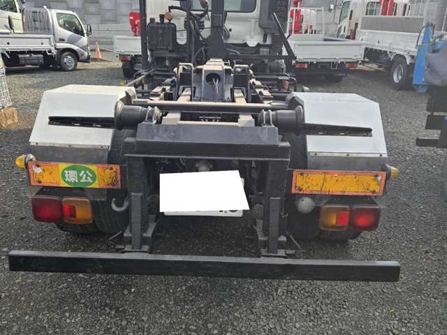 Hino Ranger 12