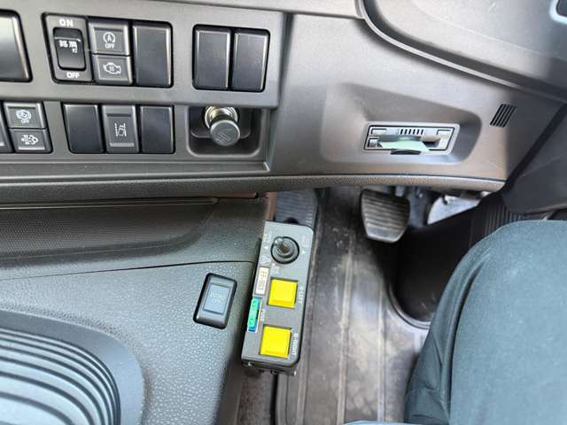 Isuzu Giga 8