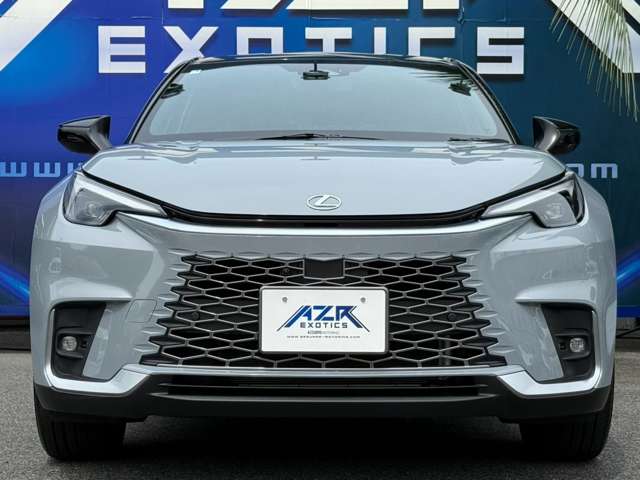 Lexus LBX 8
