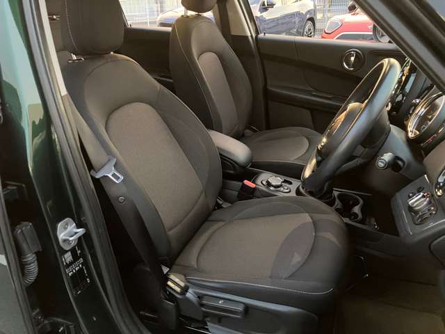 MINI Crossover 12