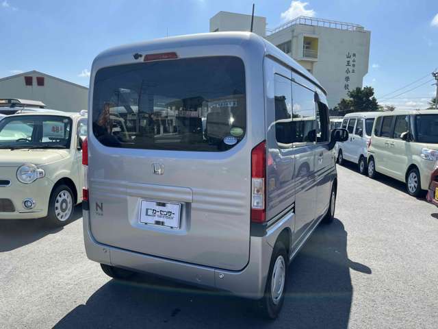 Honda N-VAN 8