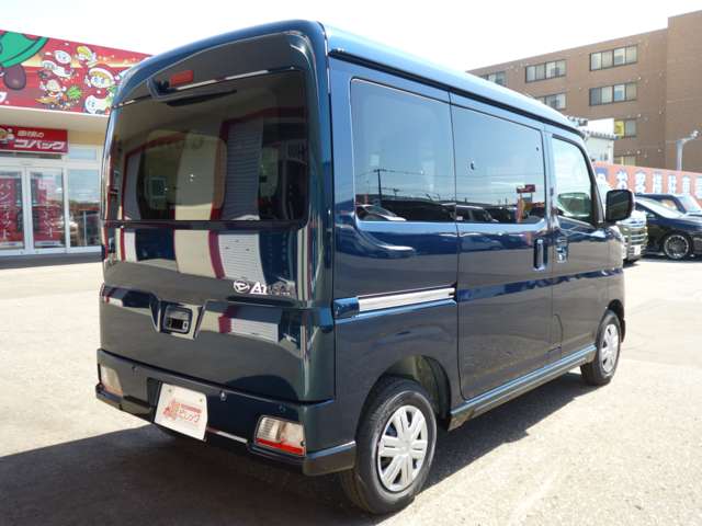 Daihatsu Atrai 5