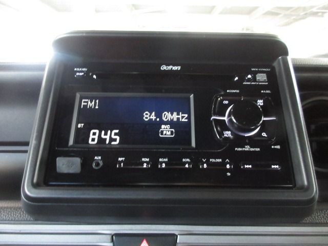 Honda N-VAN 8