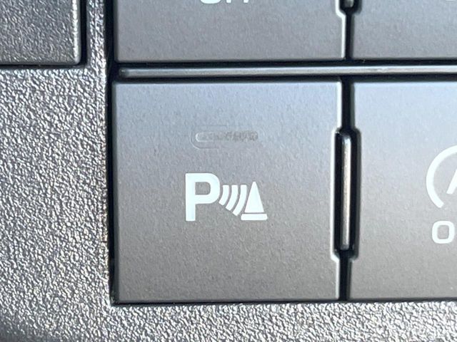 Toyota Pixis Van 7