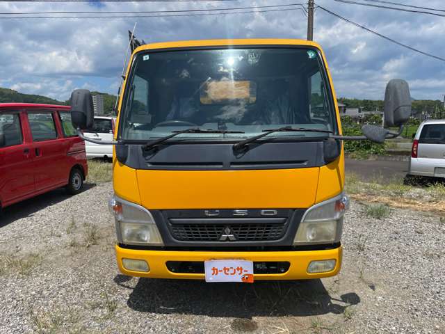 Mitsubishi Fuso Canter 2