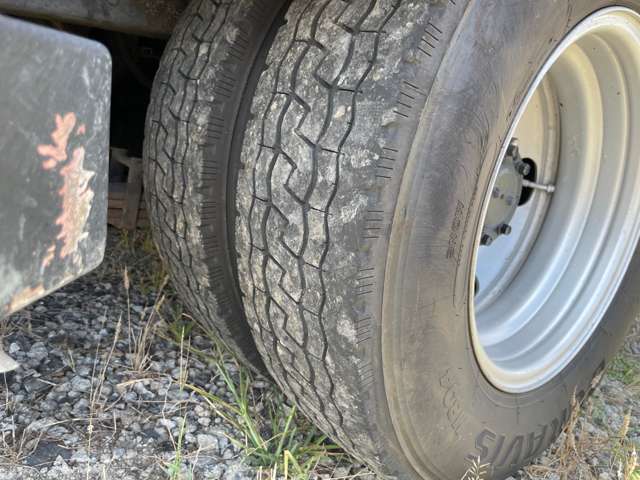 Mitsubishi Fuso Canter 10
