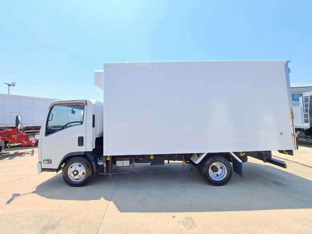 Isuzu Elf 5