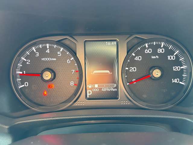 Daihatsu Taft 2