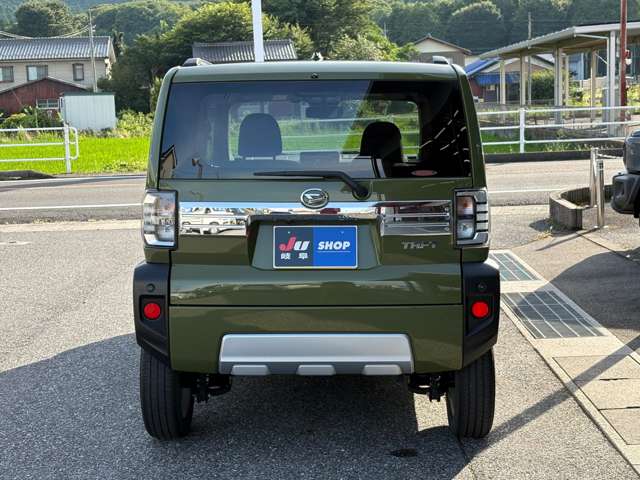 Daihatsu Taft 7