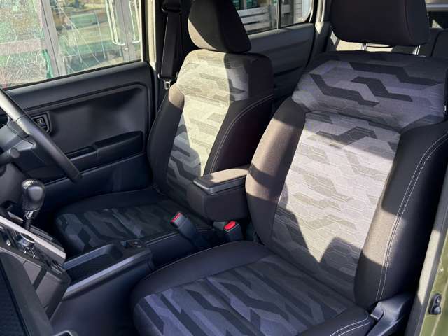 Daihatsu Taft 9