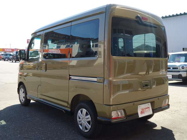 Daihatsu Atrai 4