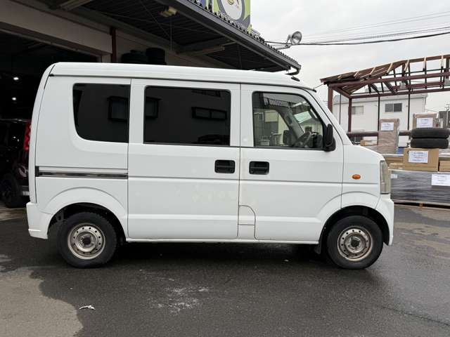 Suzuki Every 12