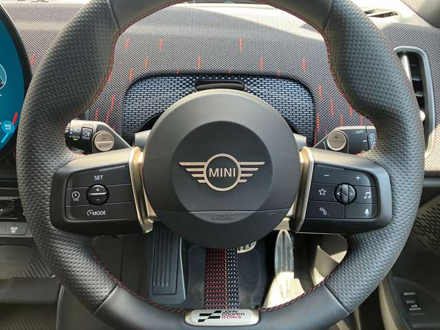MINI Countryman 7