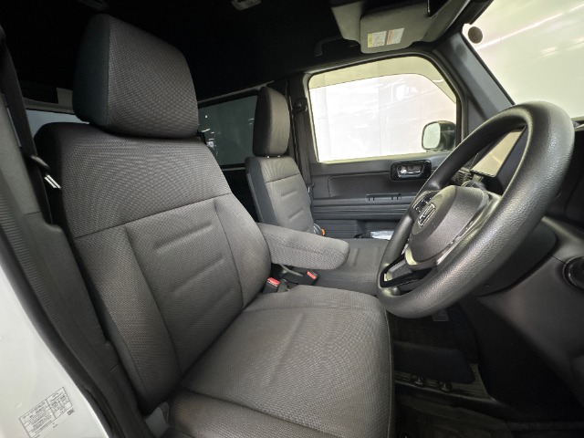Honda N-VAN 12