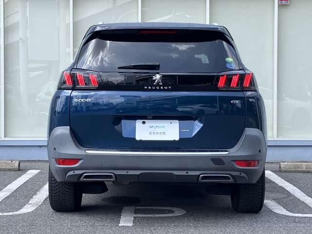 Peugeot 5008 9